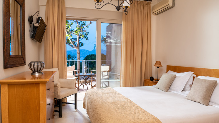 Pleiades Luxurious Villas